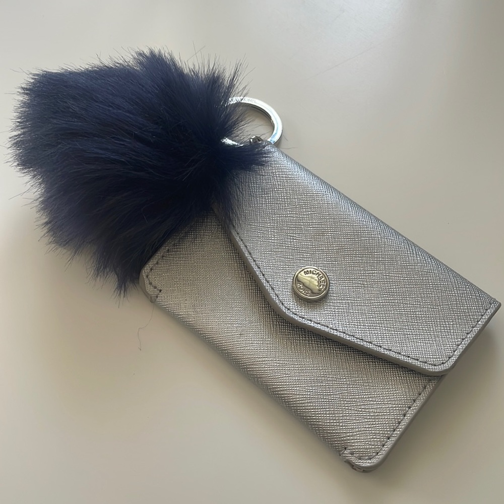 Michael Kors mini wallet